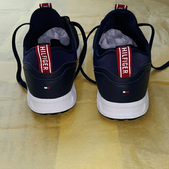 New Tommy Hilfiger Sneakers size 11.5 men - Picture 3 of 8